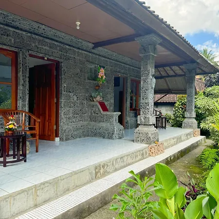 Sari Bungalows
